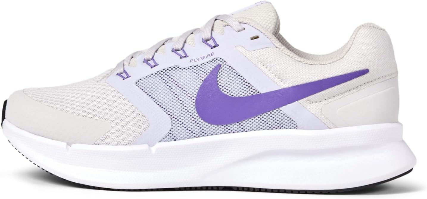 Nike Women's Run Swift 3 Road Running Shoes for Comfort and Support