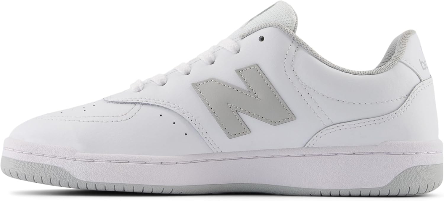 New Balance Men's Bb80 V1 Sneaker with Traction Outsole