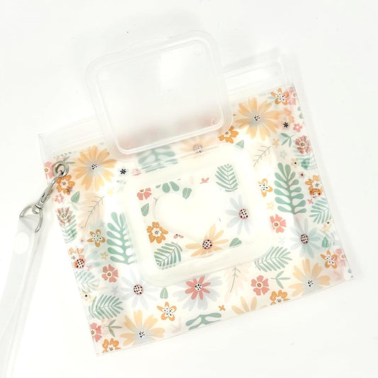 Portable Reusable Wet Wipe Pouch - Orchid Hearts