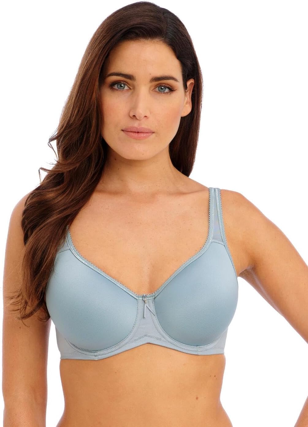 Wacoal Women's Basic Beauty Lightly Padded Underwire Bra Review