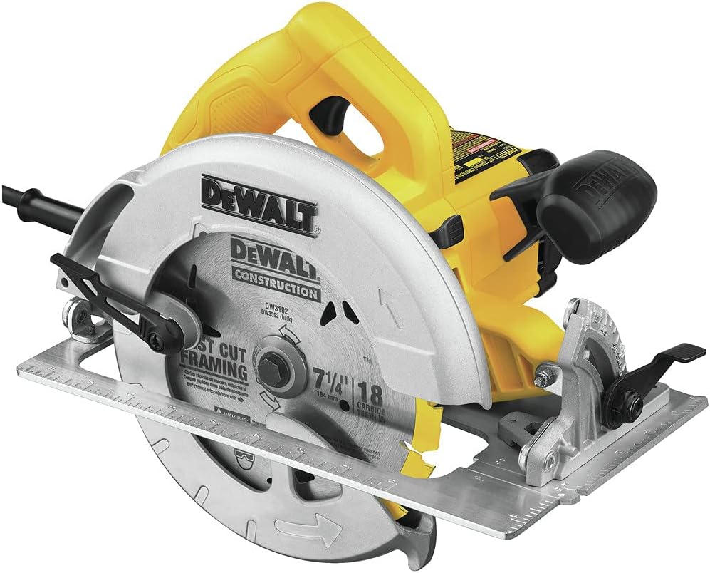 DEWALT 7-1/4-Inch Circular Saw: Lightweight and Powerful Tool