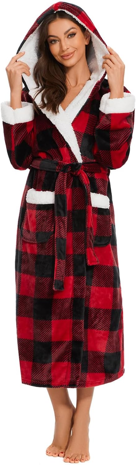 Devirld Plush Robes for Women: Cozy Hooded Fleece Bathrobe