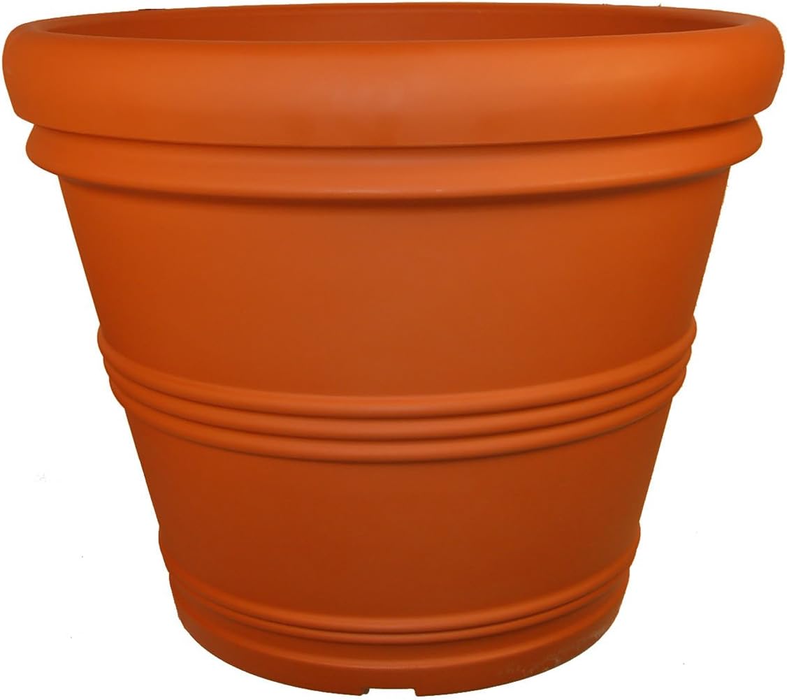 Tusco Products Rolled Rim Garden Planter for Beautiful Gardens