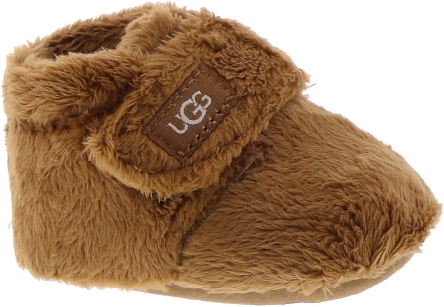 UGG Unisex-Child Bixbee Ankle Boot: Cozy and Durable Footwear