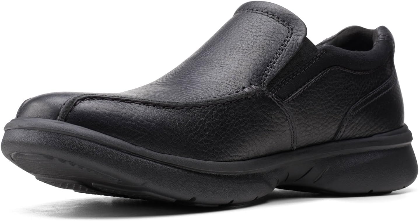 Clarks Men's Loafer: Versatile Slip-On with Comfort Features