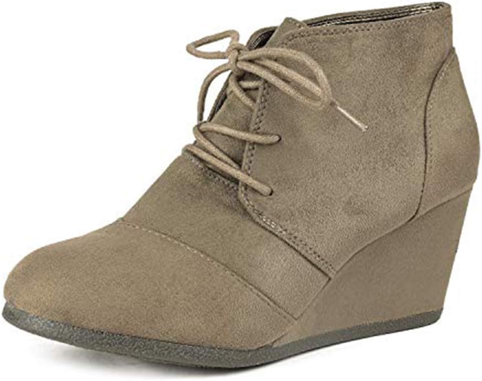 DREAM PAIRS Women's Wedge Boots for Stylish Comfort and Versatility