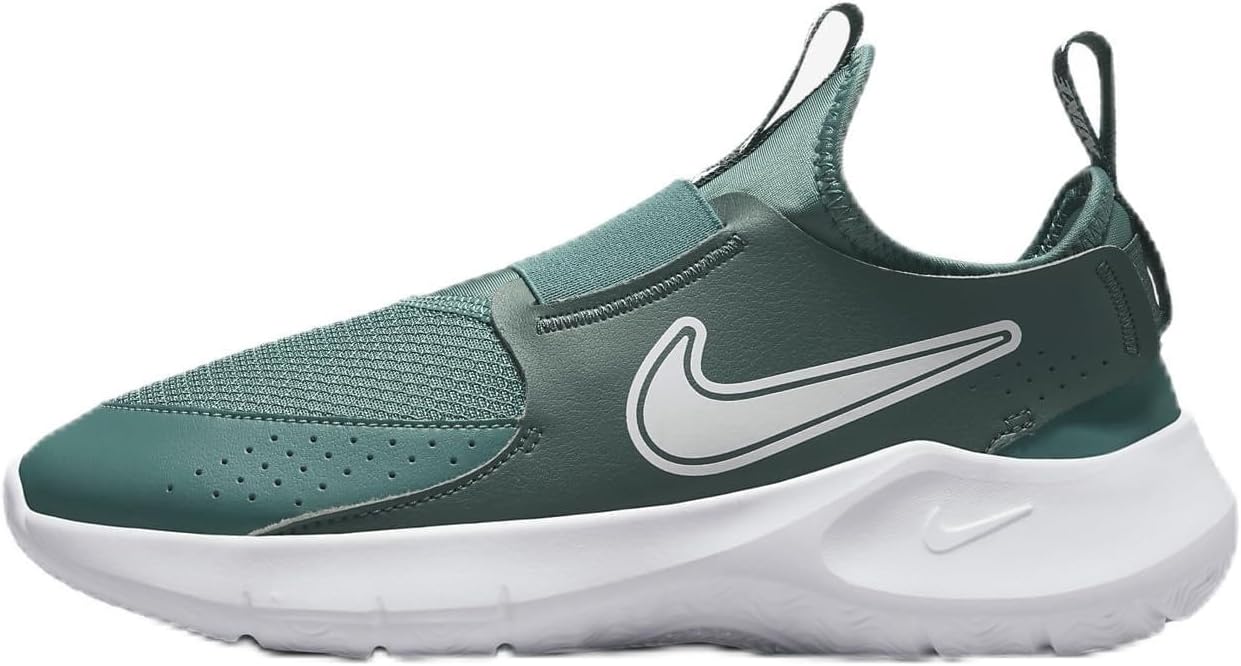 Nike Unisex-Child Flex Runner 3: Comfort and Durability Combined