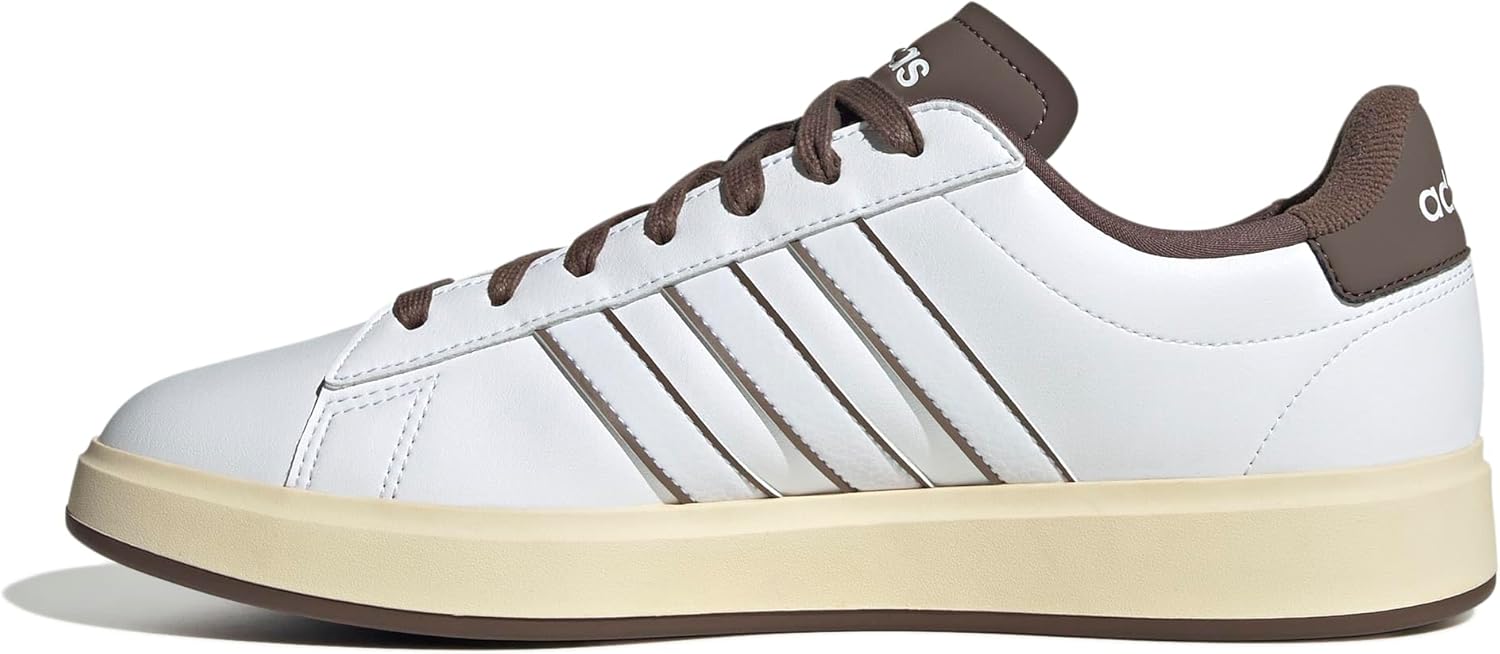 adidas Men's Grand Court 2.0 Shoe: Comfort Meets Style