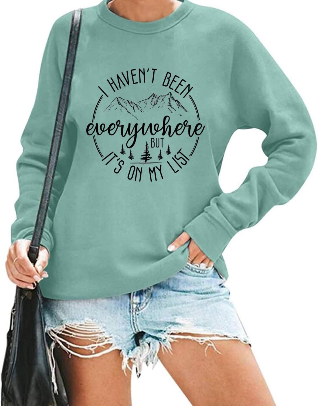 Travel Lover Sweatshirt - Wanderlust Ready! 