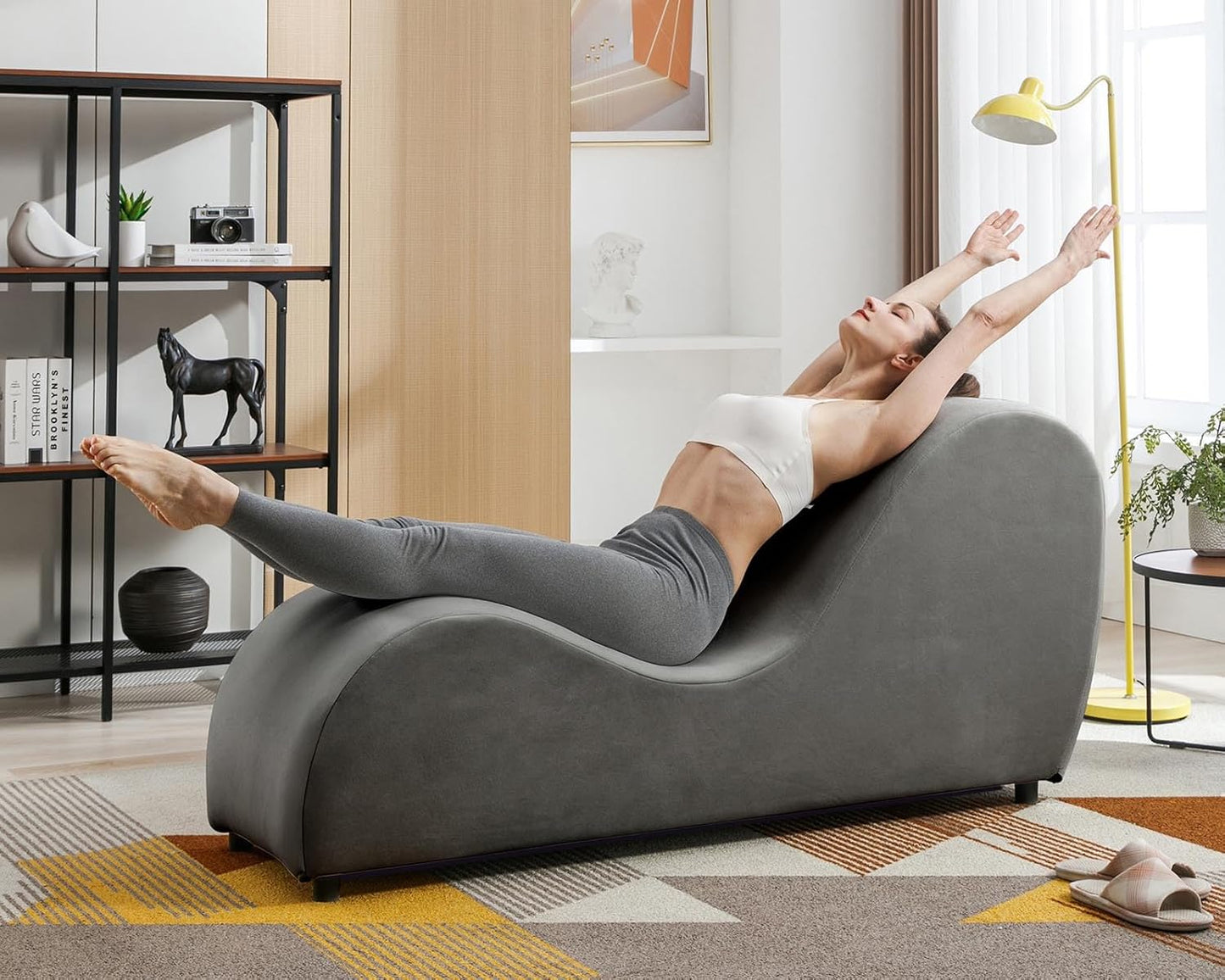 PUREMIND Curved Yoga Chair: Relax & Stretch