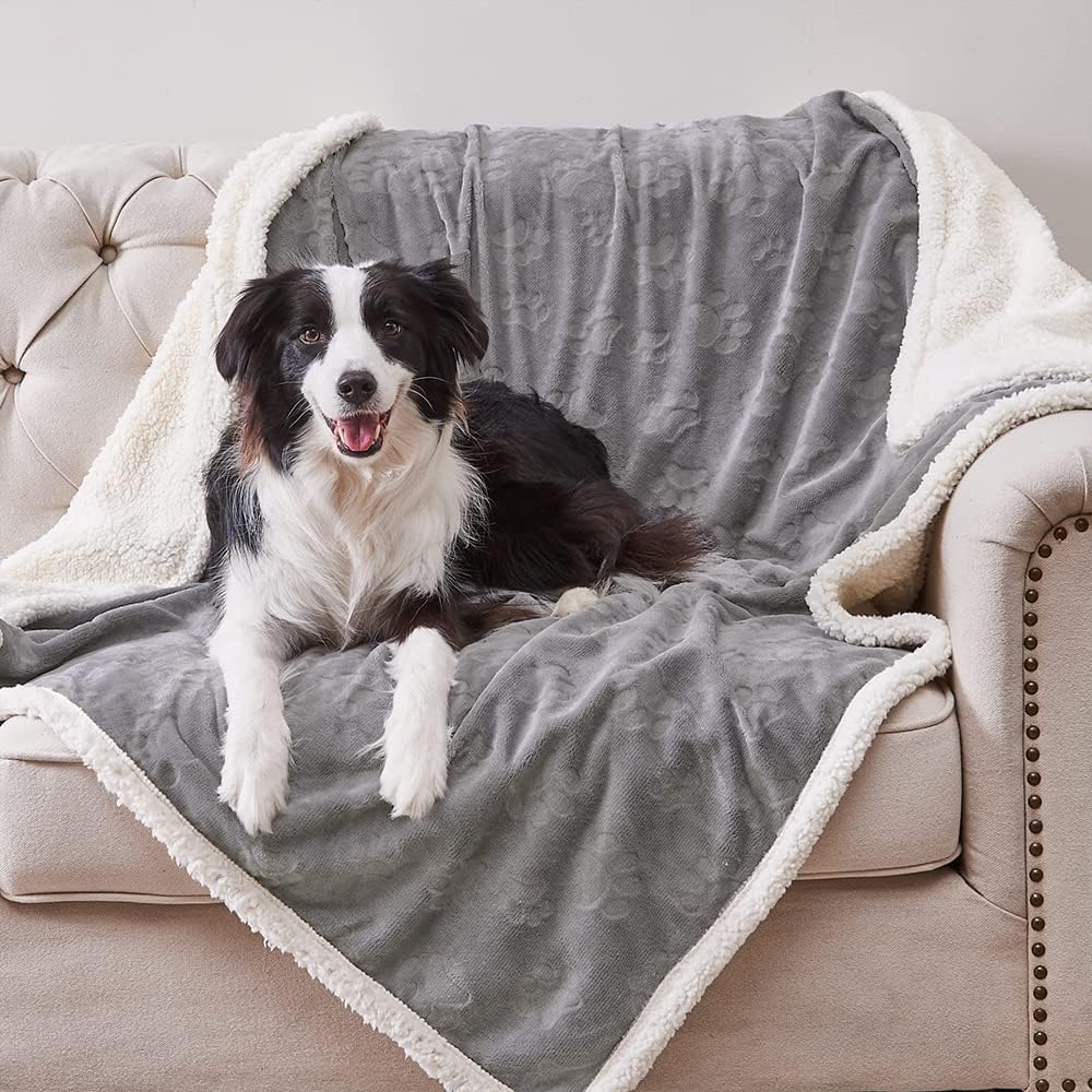 Qeils Dog Blankets for Large Dogs - Waterproof & Washable