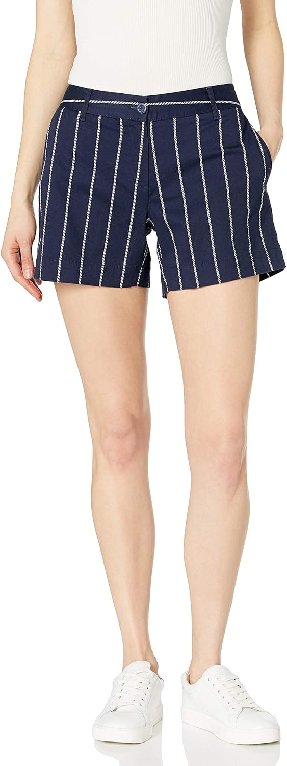 Nautica Women's Comfort Tailored Stretch Cotton Solid Shorts