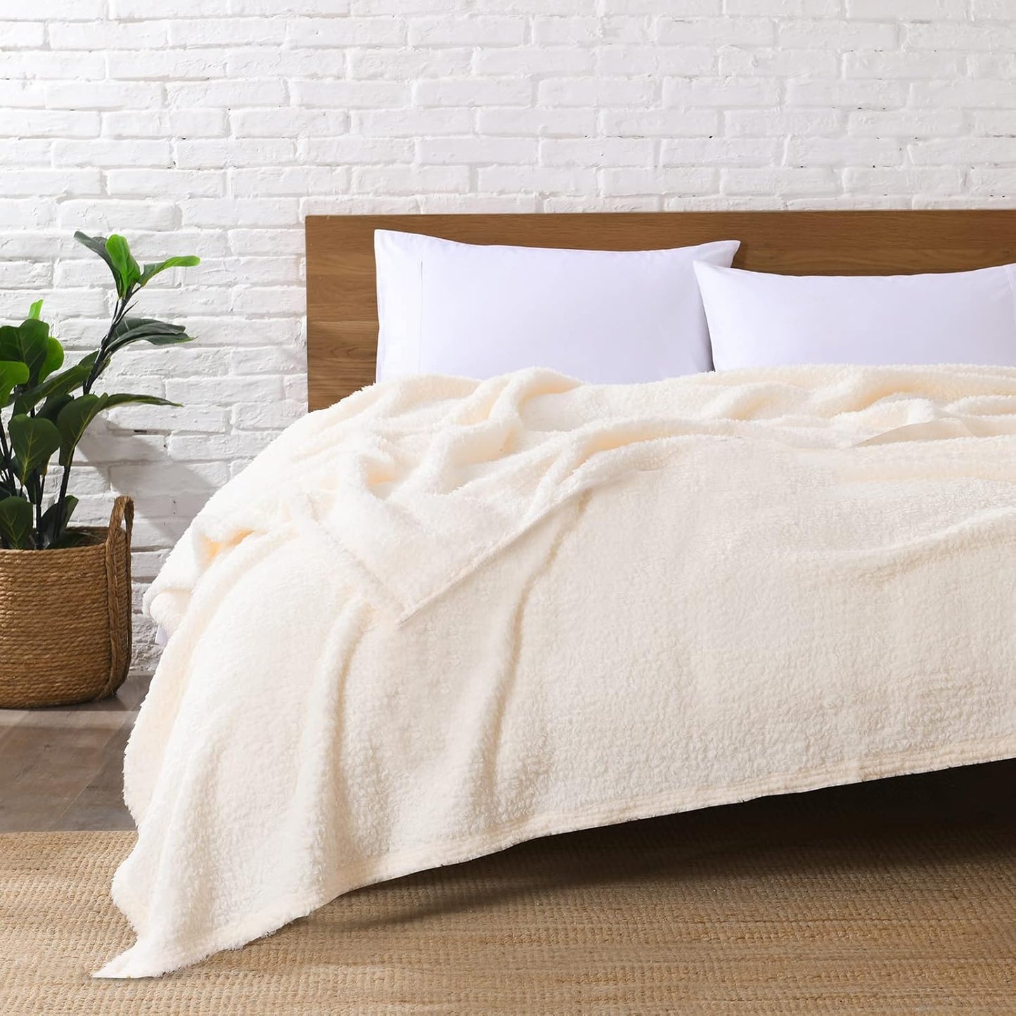 Ultra Soft Fleece Sherpa Blanket King Size for All Seasons