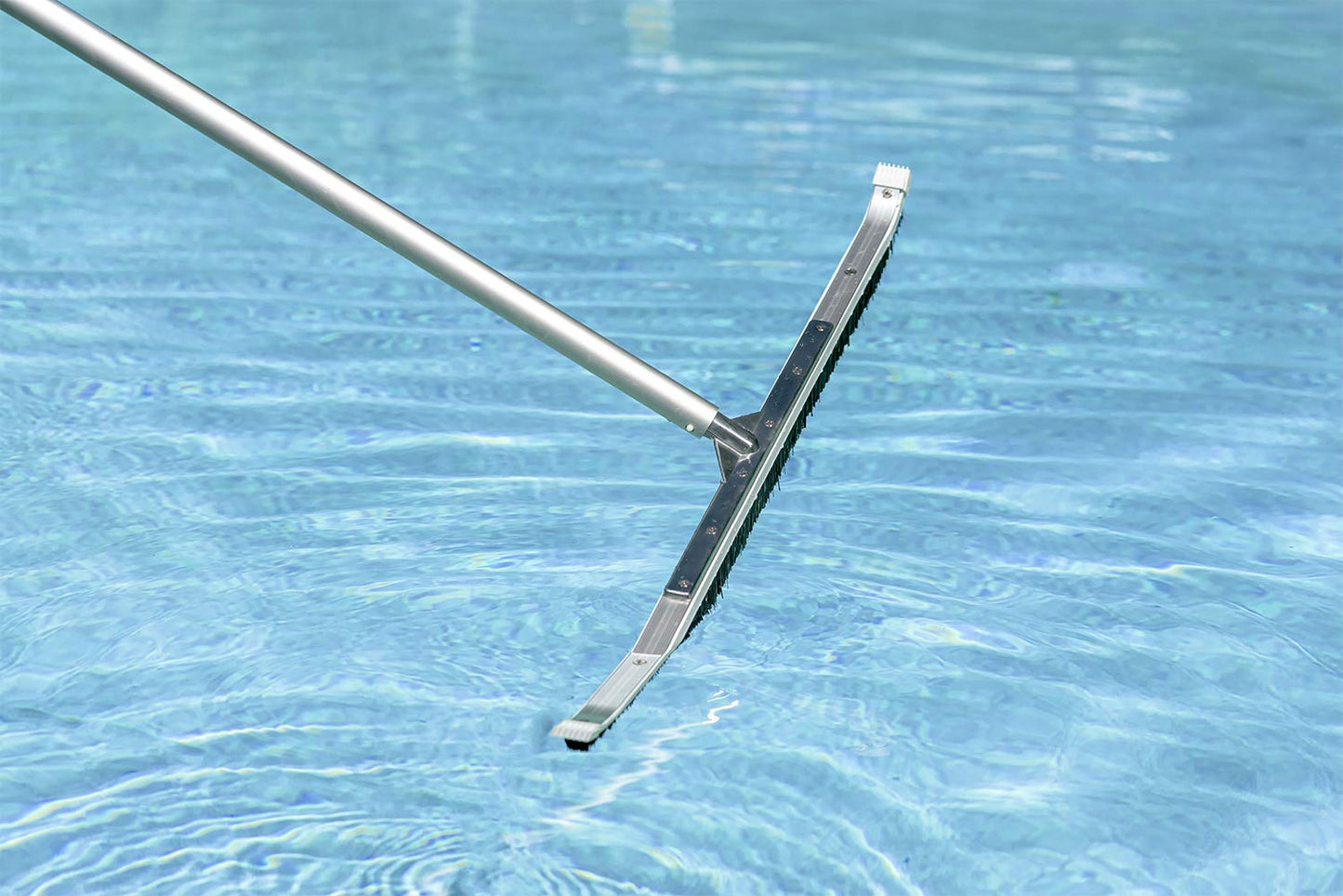 Poolmaster 36-Inch Aluminum-Back Swimming Pool Brush Review