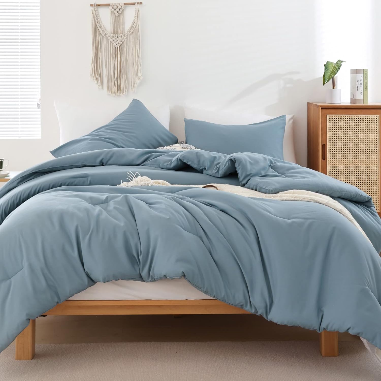 ROSGONIA Dusty Blue Comforter Set Queen for Cozy Sleep
