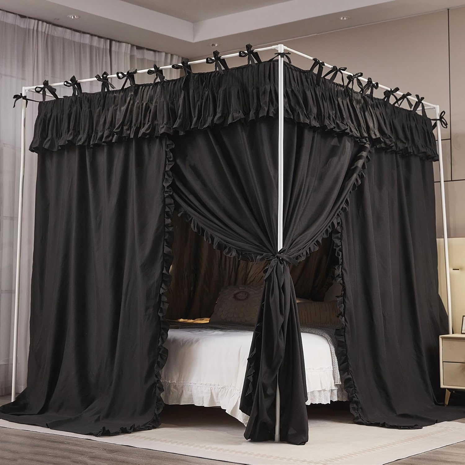 Princess Ruffle Canopy: Cozy Mosquito Net for Girls