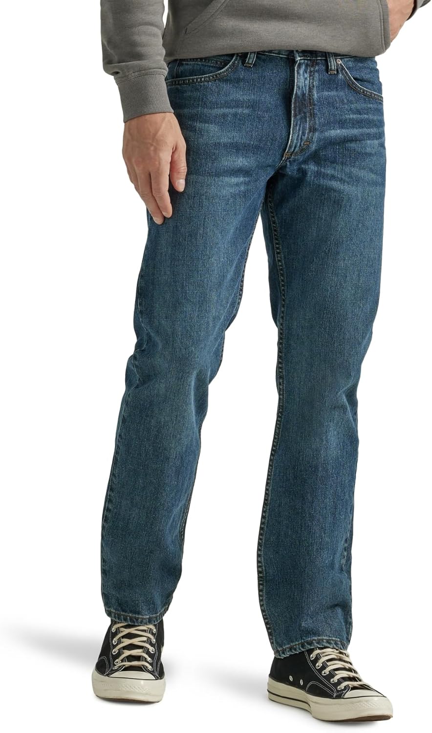 Lee Mens Legendary Regular Straight Jean for Everyday Comfort