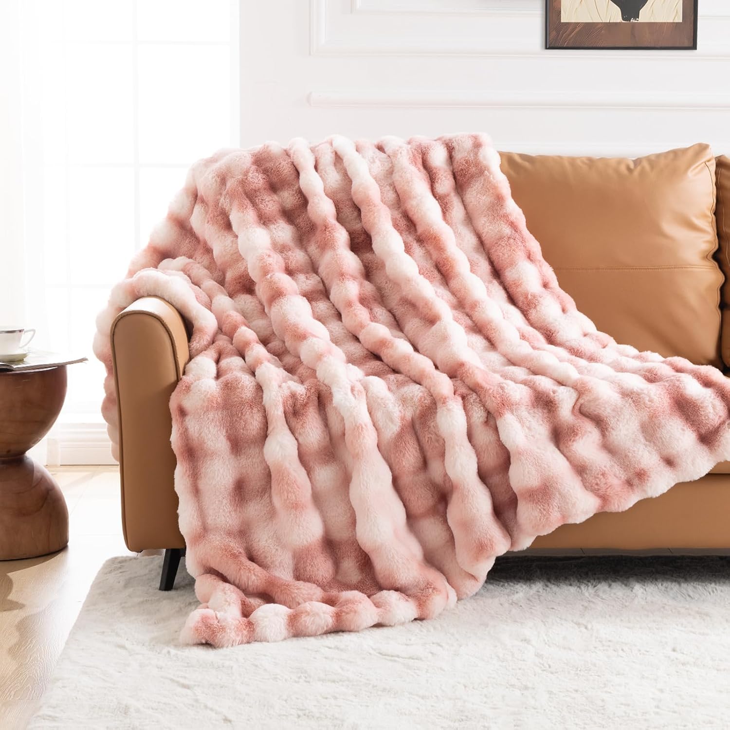 Cozy Faux Fur Throw Blanket for Couch-Warm Fuzzy Soft Plush