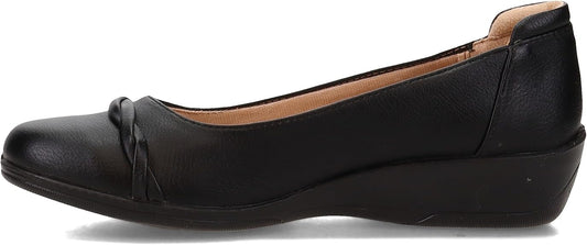 LifeStride Womens Impact Taupe Flats for Everyday Comfort and Style