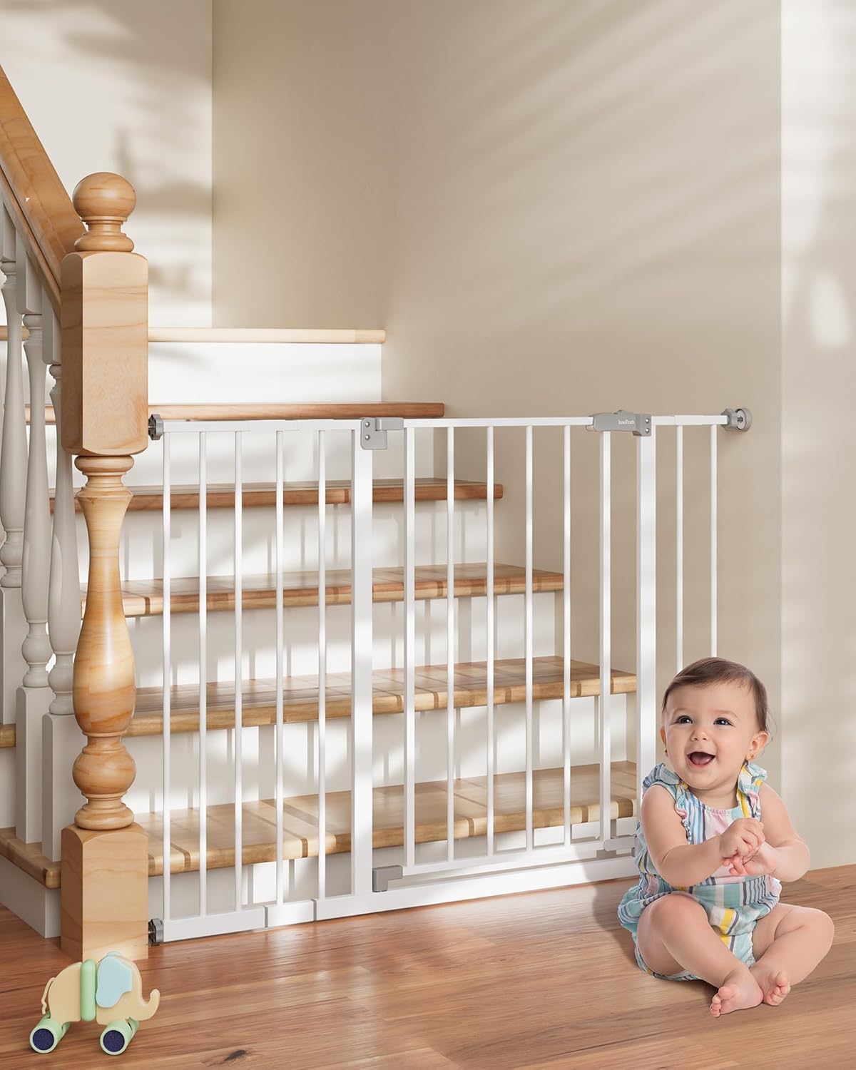 InnoTruth Baby Gate for Stairs - One-Handed Easy Access