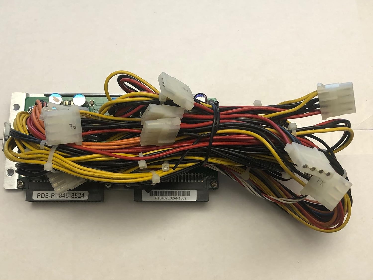 Supermicro PDB-PT846-8824 8x24-Pin Power Distributor Review