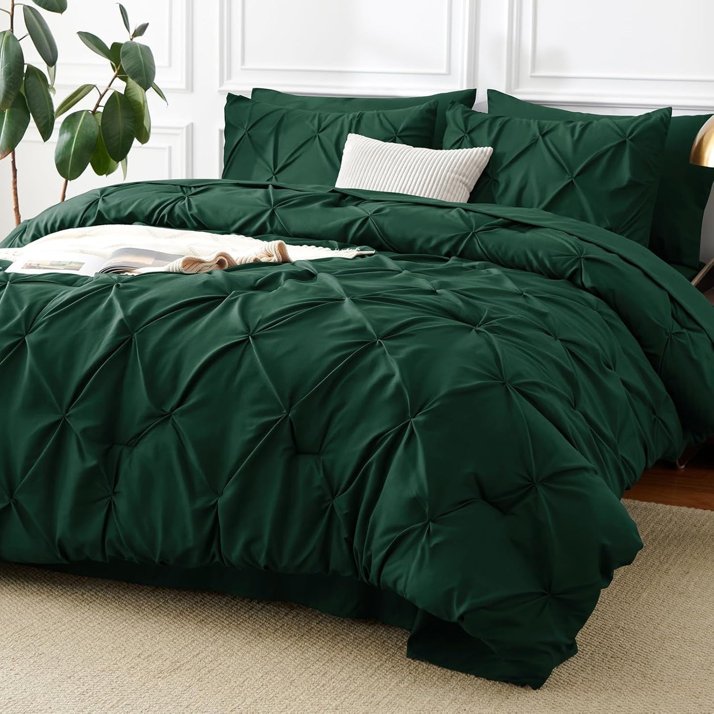 CozyLux Full Size Comforter Set in Emerald Green for All Seasons