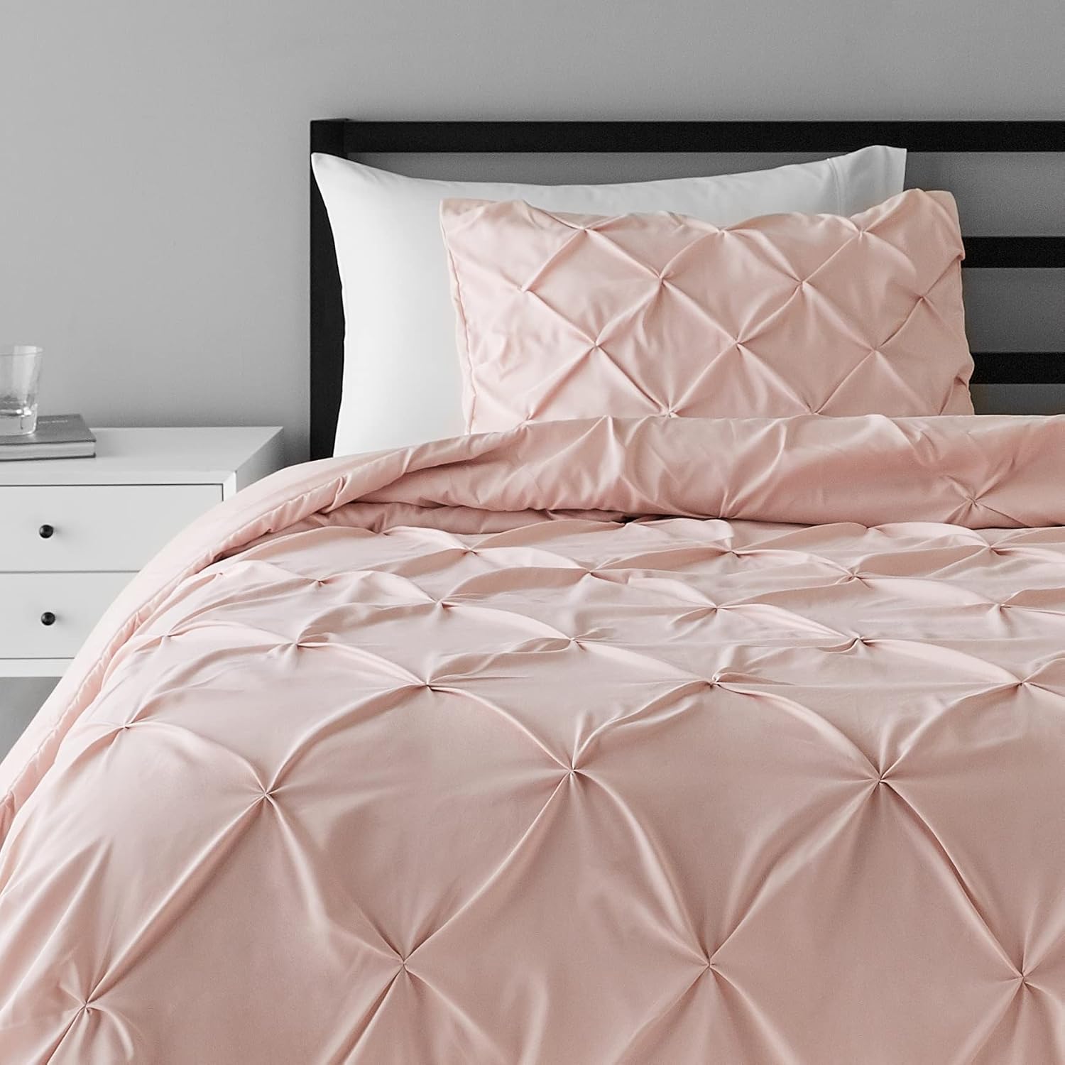 Soft Twin Size Comforter Set with Pinch Pleat Design for Elegance