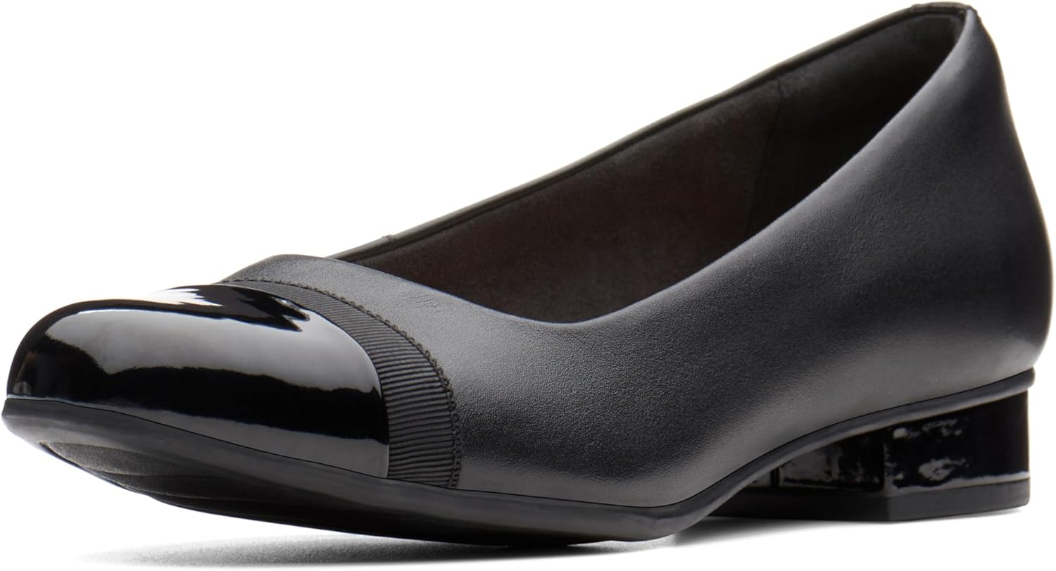 Clarks Women's Ashland Bubble Slip-On Loafer for Comfort and Style
