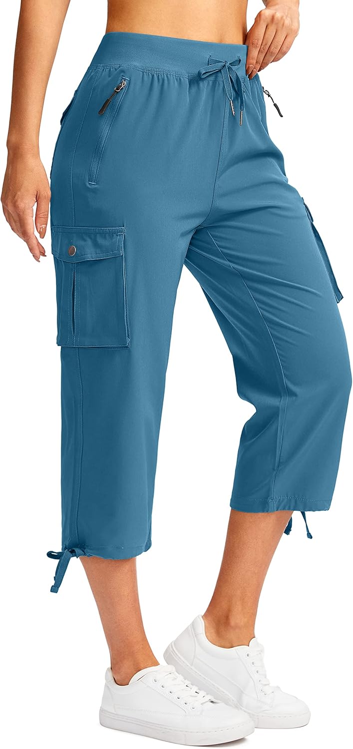 Soothfeel Women's Cargo Capris Pants for Travel and Hiking