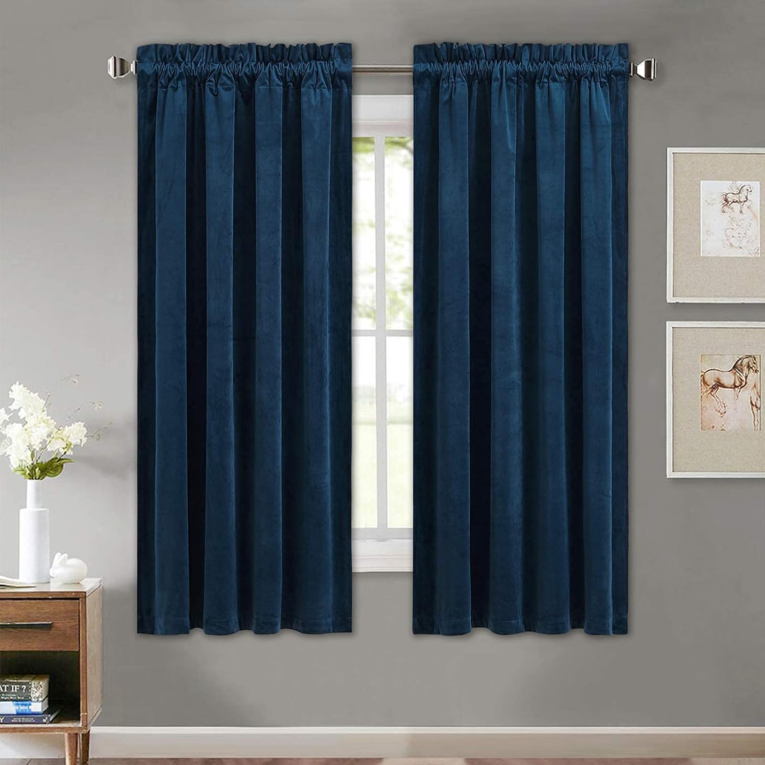 StangH Navy Blue Velvet Curtains - Elegant Blackout Drapes