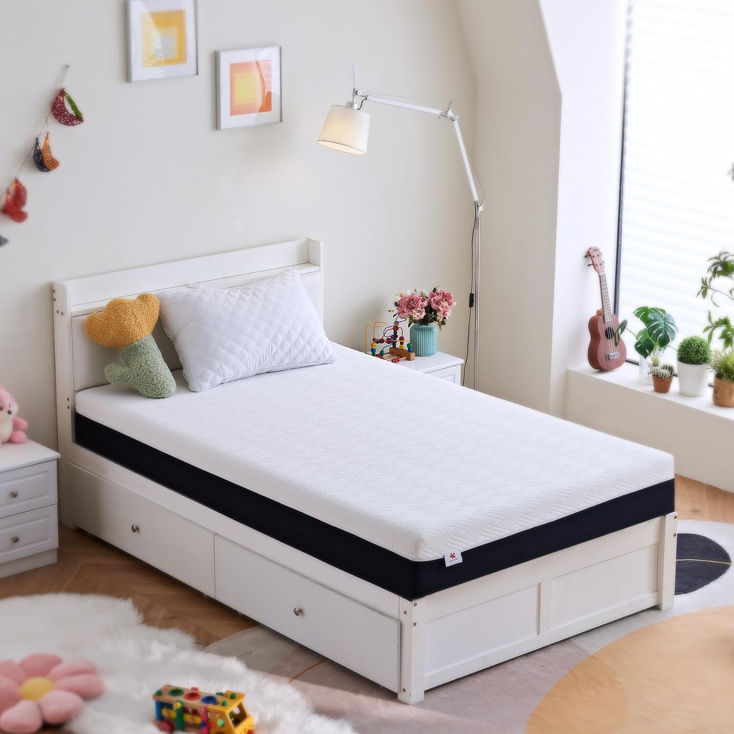Twin Size Mattress with Gel Memory Foam for Cool Sleeping