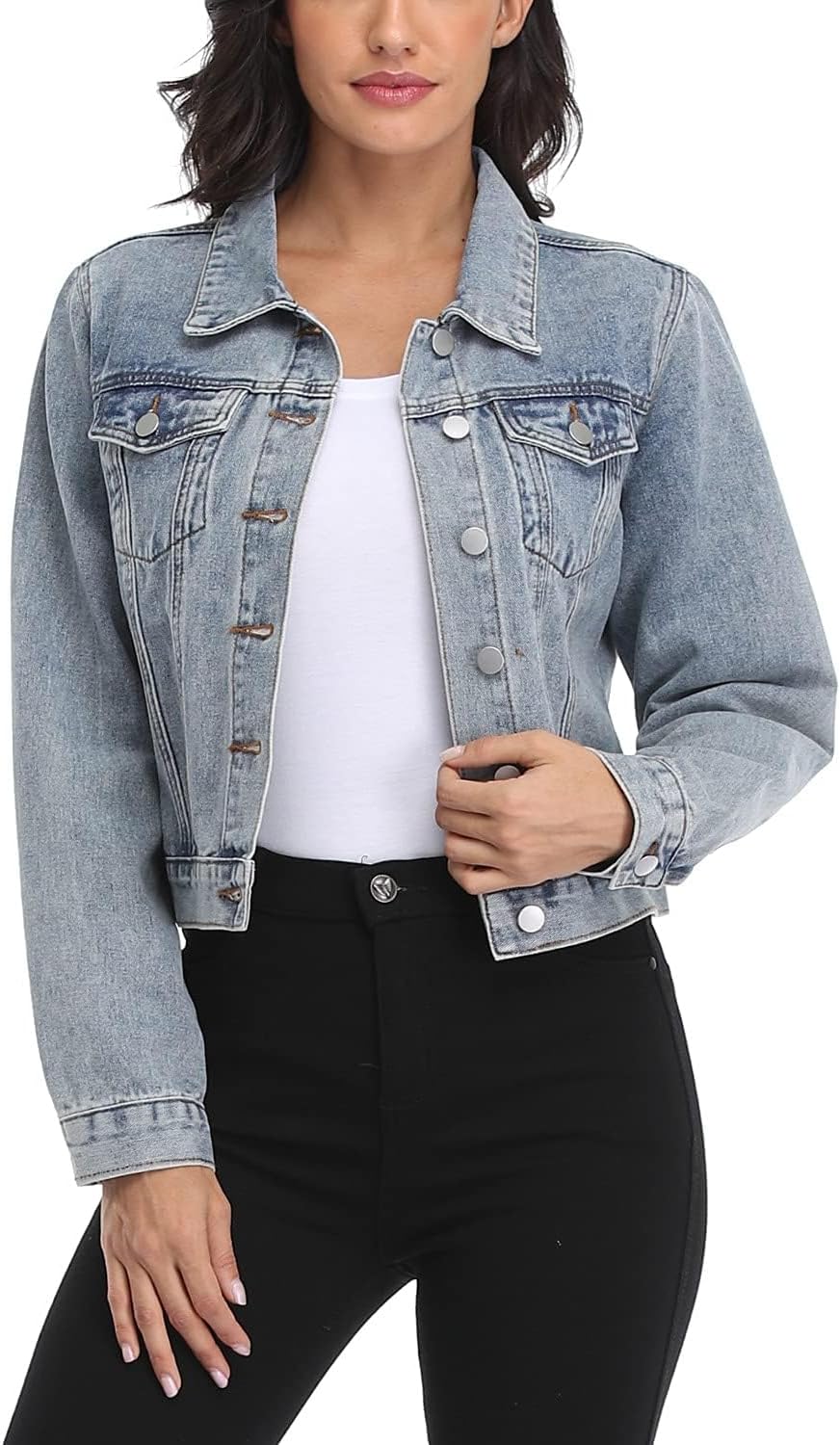 Cropped Women's Denim Jacket with Pockets for Every Occasion