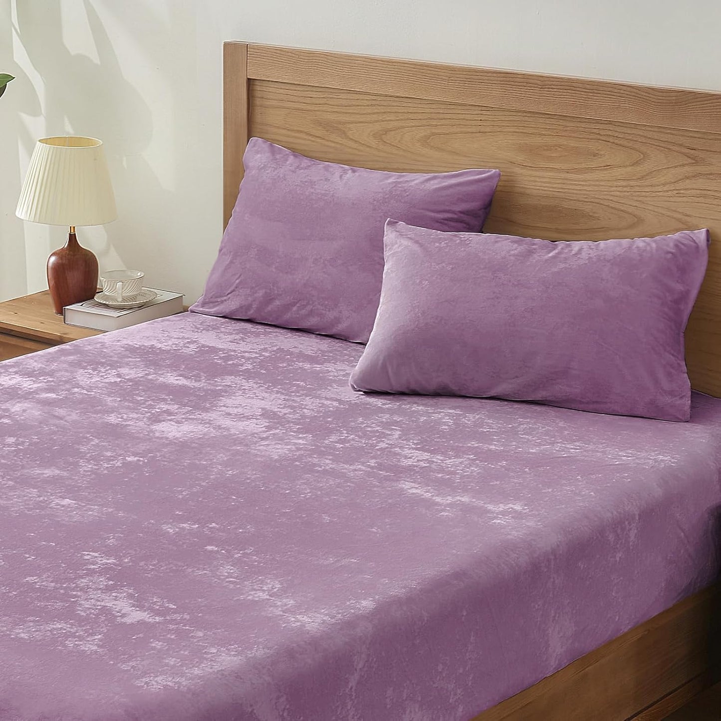 Luxurious Velvet Fitted Sheet and Pillowcases Set for Comfort