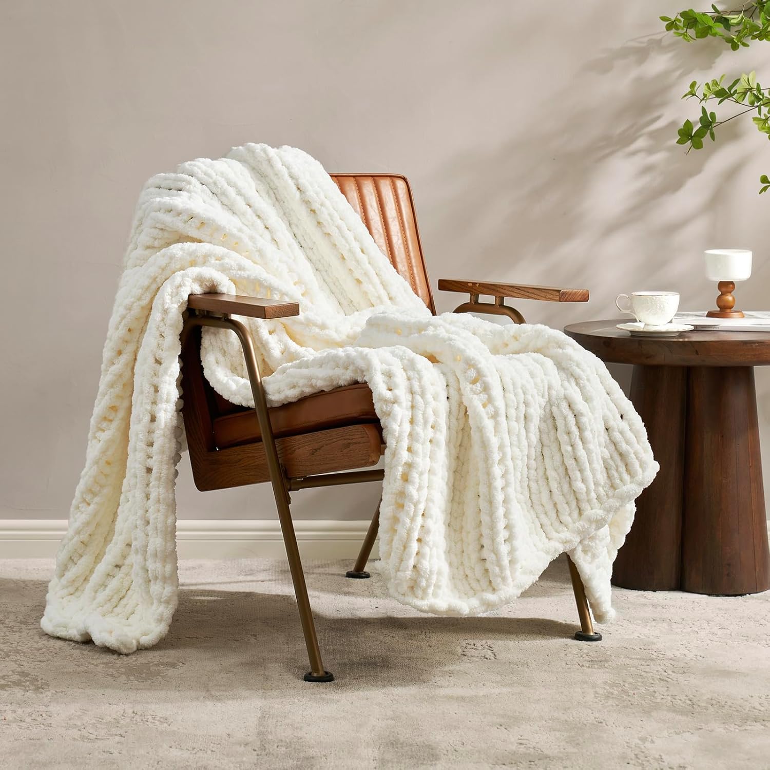 Chunky Knit Throw Blanket for Couch, Soft Chenille Crochet