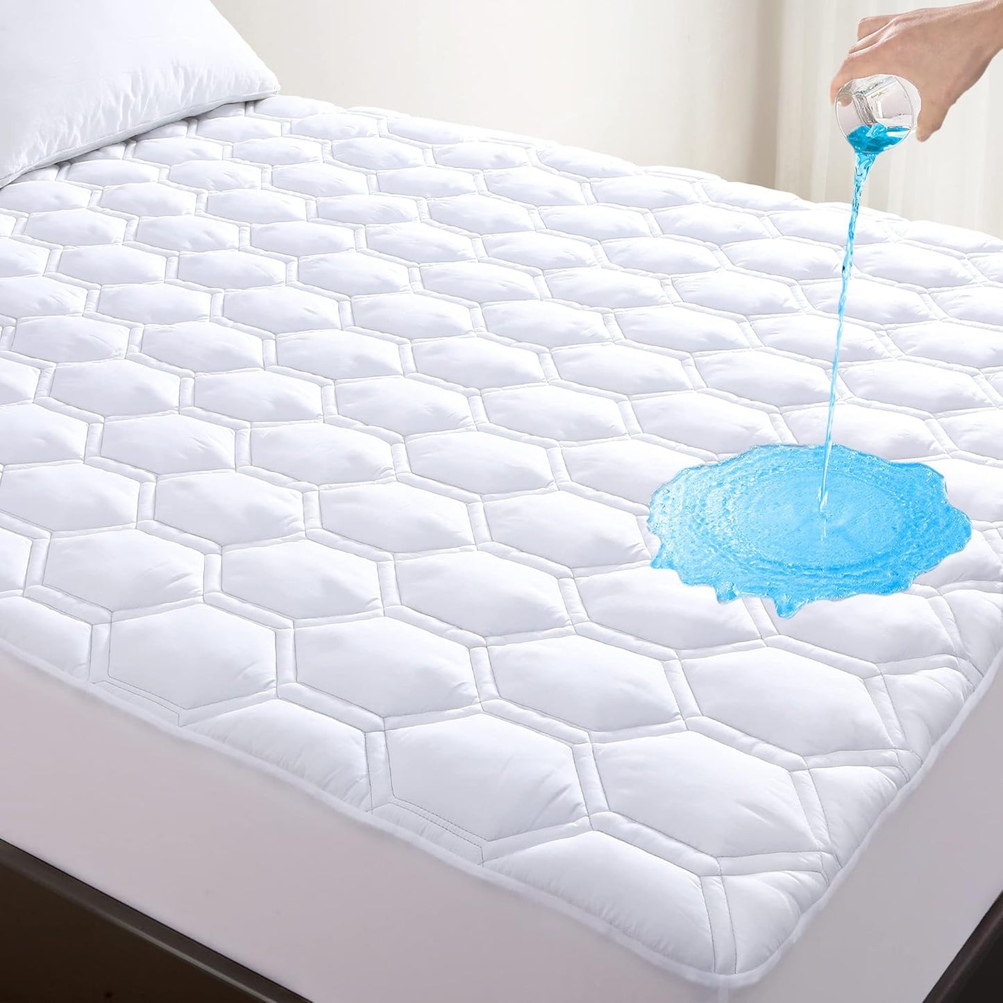 Lunsing King Size Mattress Protector for Ultimate Comfort