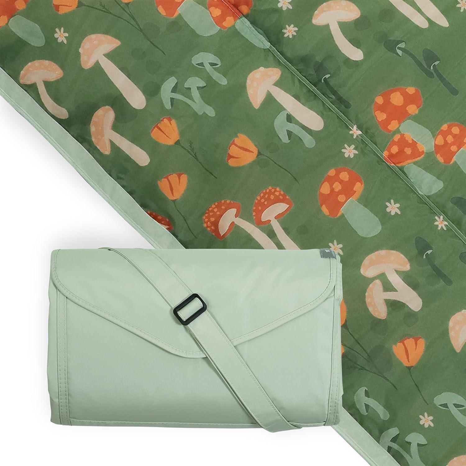 Little Unicorn 5ftx10ft XL Outdoor Family Picnic Blanket Review