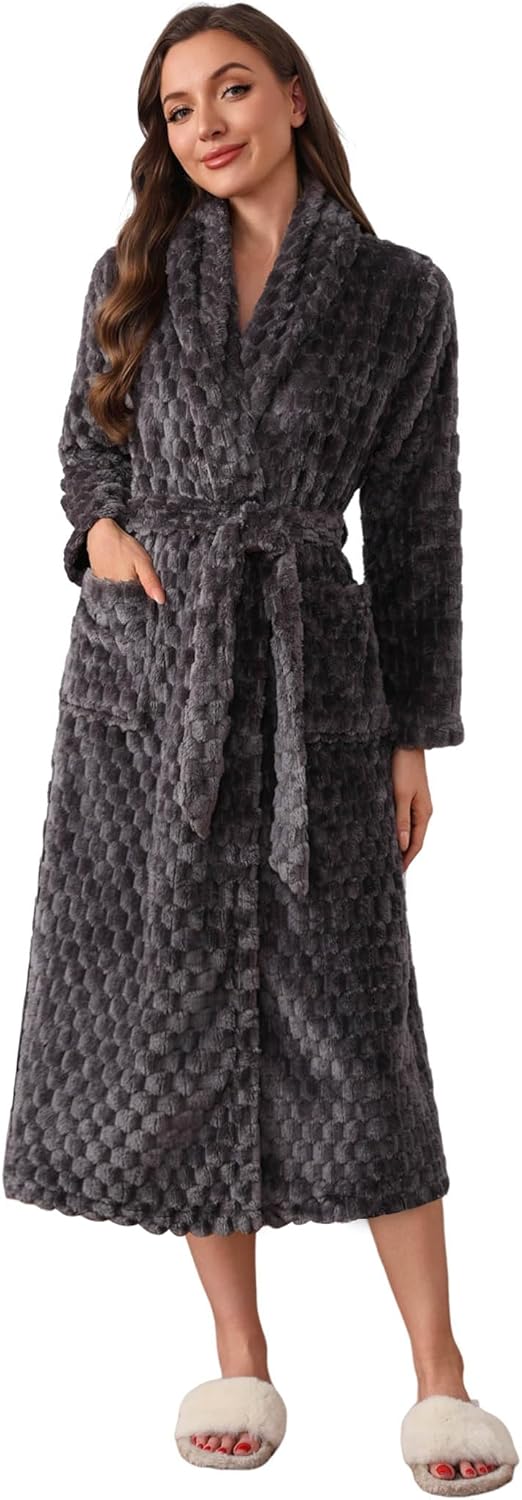 Ekouaer Women's Long Plush Soft Bathrobe with Pockets and Shawl