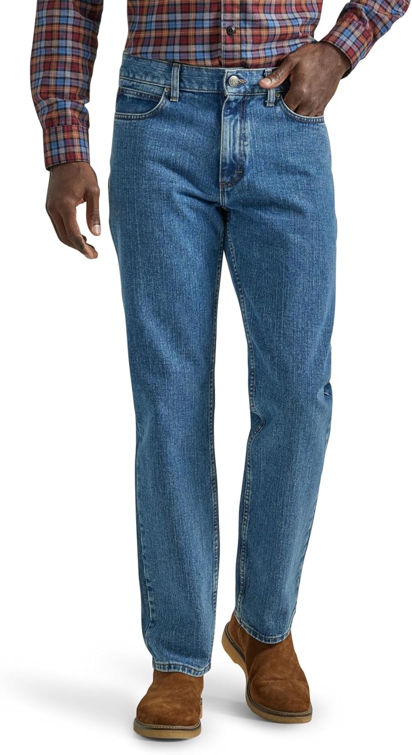 Lee Men's Legendary Relaxed Straight Jean for Comfort and Style