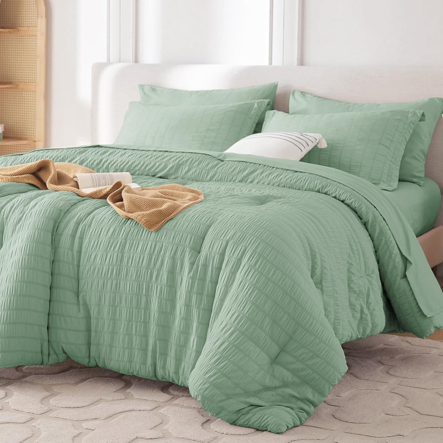 MUXHOMO Full Comforter Set with Seersucker Design in Sage Green