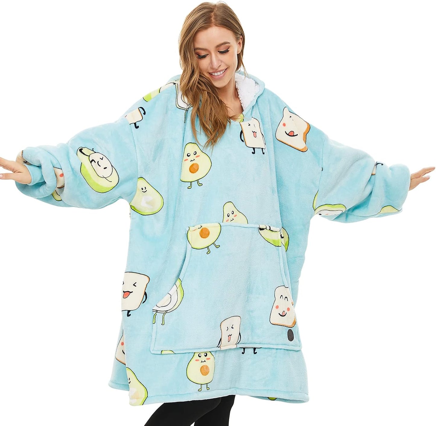 THREE POODLE Wearable Blanket Hoodie for Ultimate Comfort