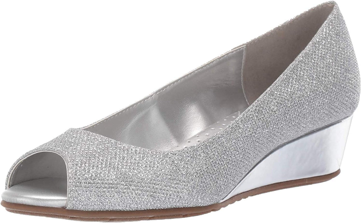 Bandolino Women's Candra Pump: Stylish Peep-Toe Wedge Design