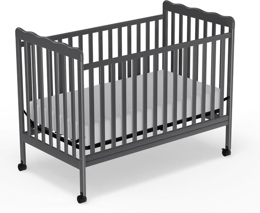 3-in-1 Convertible Baby Crib with Locking Wheels for Nursery