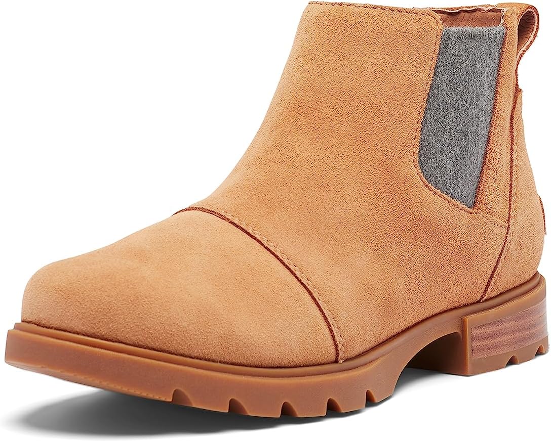SOREL Women's Emelie III Chelsea Waterproof Boot Review