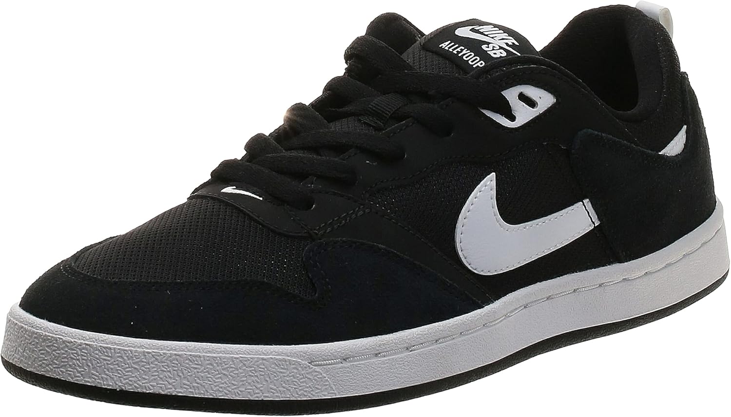 Nike Men's SB Alleyoop Sneaker: Trendy Style and Quality