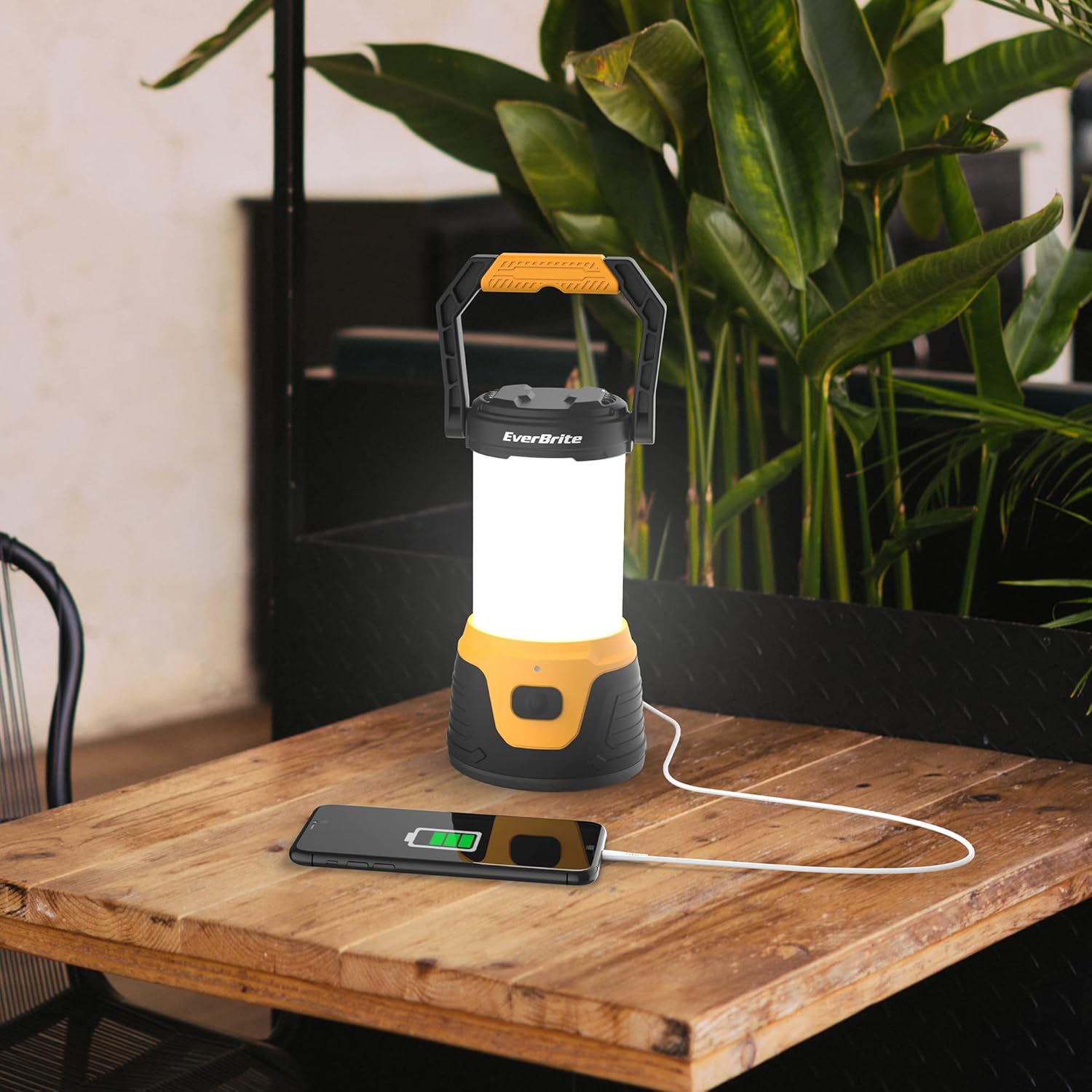 EverBrite 1000 Lumens Lantern: Rechargeable Power Bank