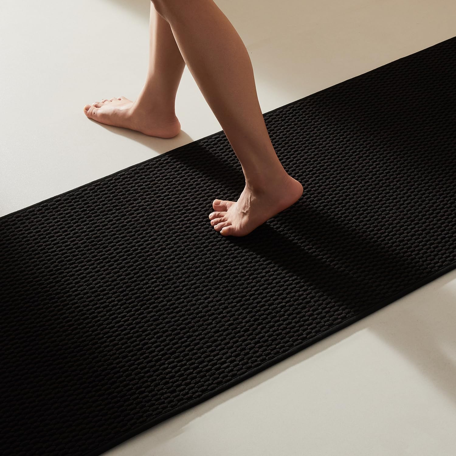 Black Bathroom Runner Rugs for Luxurious Comfort and Safety
