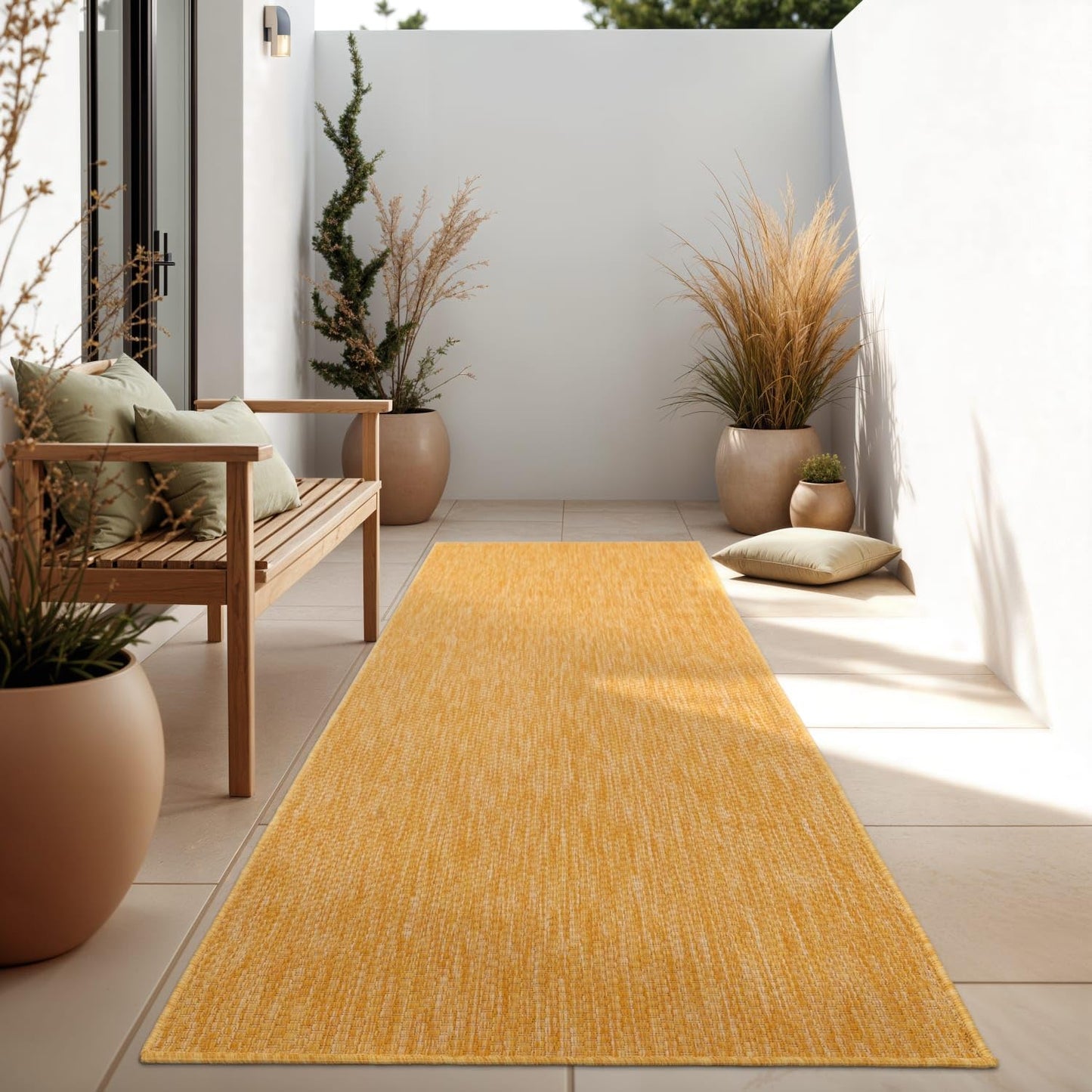 Flatweave Outdoor Rug for Patio or Balcony in Mottled Yellow