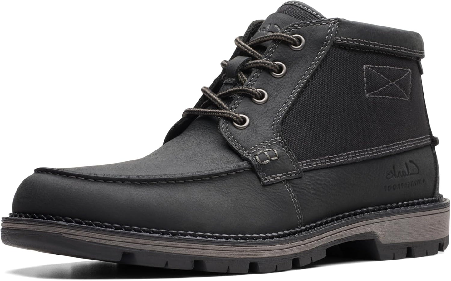 Clarks Maplewalk Boot: Classic Style & Comfort