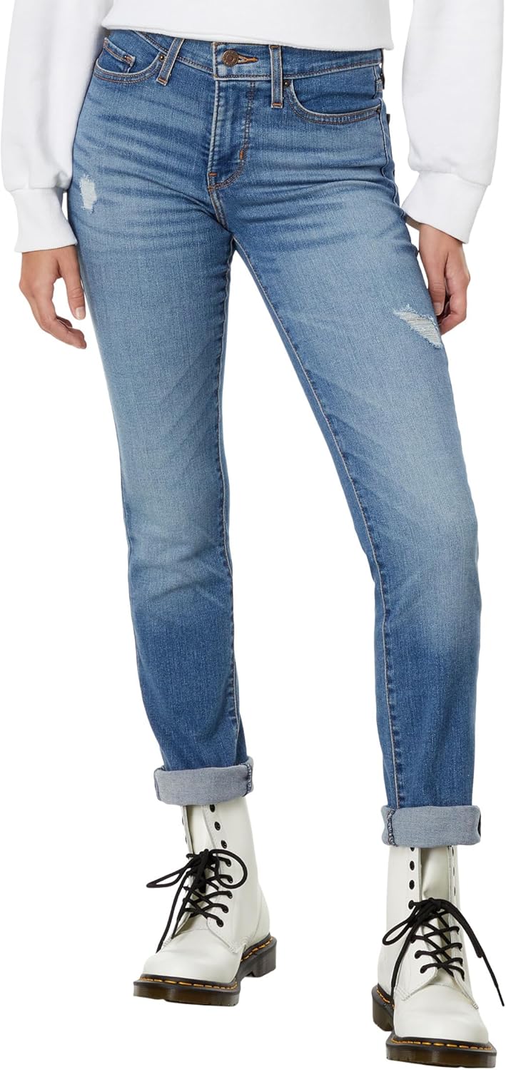 Levi's Women's 314 Shaping Straight Jeans for Ultimate Comfort