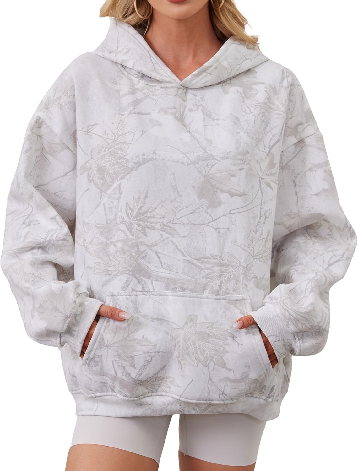 DURUNUL Camo Hoodie: Cozy Maple Leaf Fleece